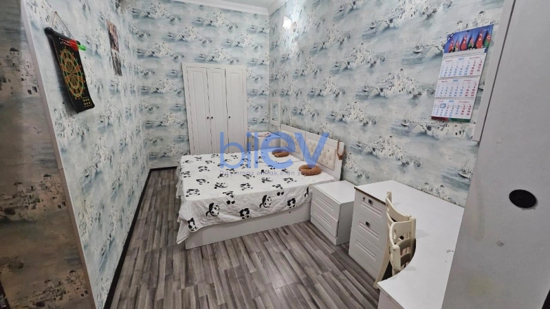Aylıq Kirayə 3 otaqlı Köhnə Tikili bina evi  77m², Bakı