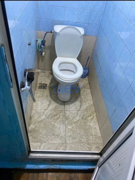 Aylıq Kirayə 2 otaqlı Köhnə Tikili bina evi  86m², Bakı