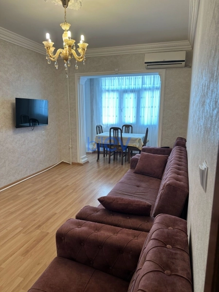 Aylıq Kirayə 3 otaqlı Köhnə Tikili bina evi  60m², Bakı