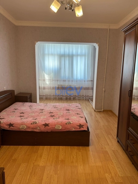 Aylıq Kirayə 3 otaqlı Köhnə Tikili bina evi  60m², Bakı