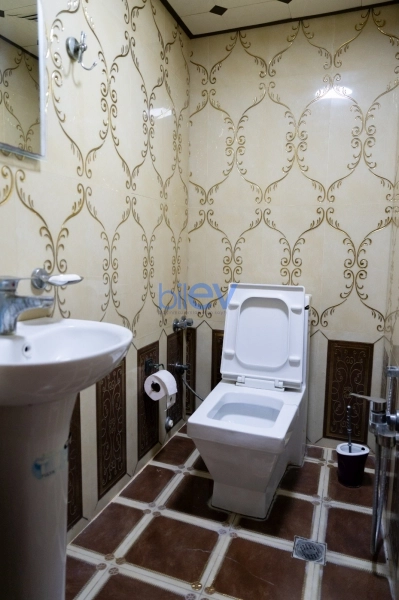 Satış 4 otaqlı Köhnə Tikili bina evi  100m², Bakı