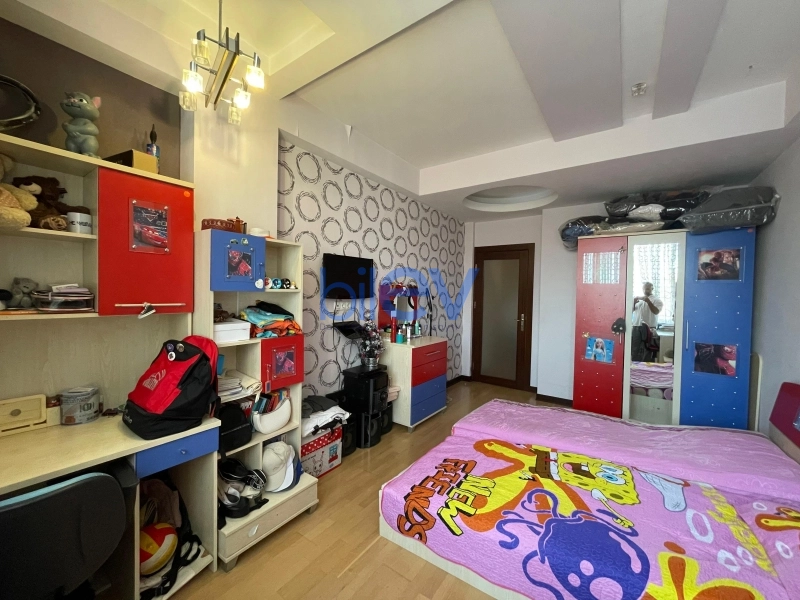 Satış 3 otaqlı Yeni Tikili bina evi  147m², Bakı