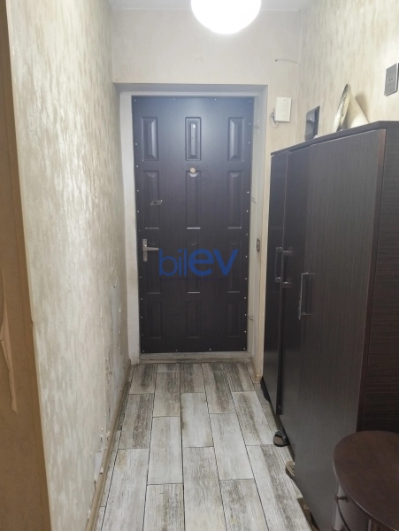 Satış 2 otaqlı Köhnə Tikili bina evi  80m², Bakı
