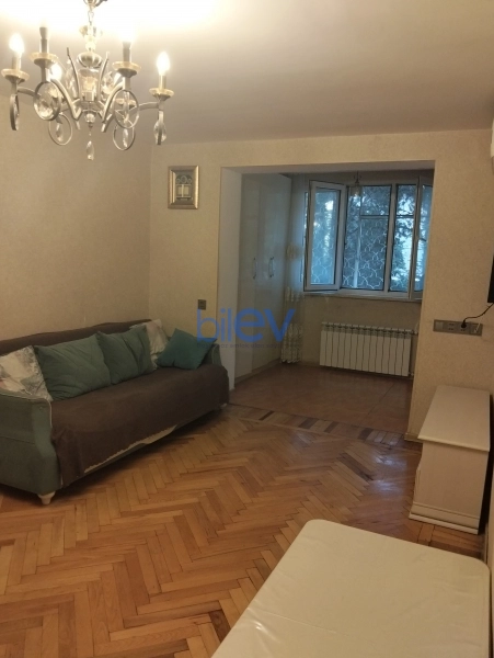 Satış 2 otaqlı Köhnə Tikili bina evi  80m², Bakı