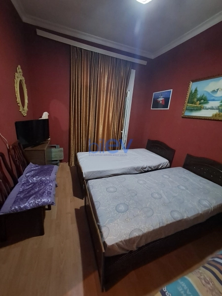 Aylıq Kirayə 2 otaqlı Köhnə Tikili bina evi  m², Bakı