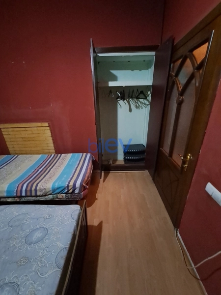 Aylıq Kirayə 2 otaqlı Köhnə Tikili bina evi  m², Bakı