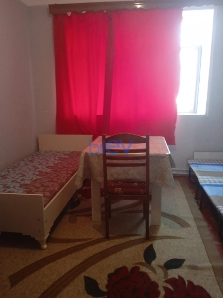 Aylıq Kirayə 3 otaqlı Köhnə Tikili bina evi  60m², Şirvan