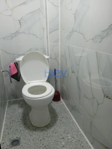 Aylıq Kirayə 3 otaqlı Köhnə Tikili bina evi  60m², Şirvan