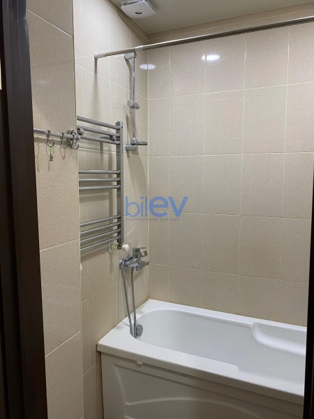 Satış 3 otaqlı Yeni Tikili bina evi  75m², Bakı