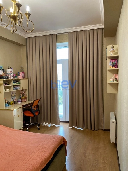Satış 3 otaqlı Yeni Tikili bina evi  75m², Bakı