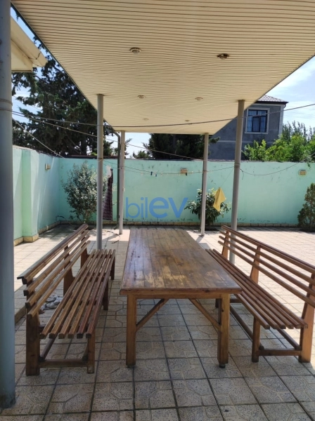 Satış 5 otaqlı Bağ evi  200m², Bakı