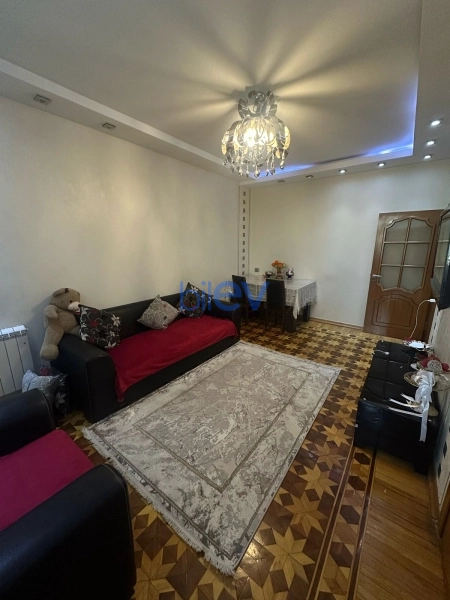 Satış 3 otaqlı Köhnə Tikili bina evi  58m², Bakı
