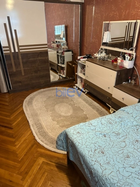 Satış 3 otaqlı Köhnə Tikili bina evi  58m², Bakı