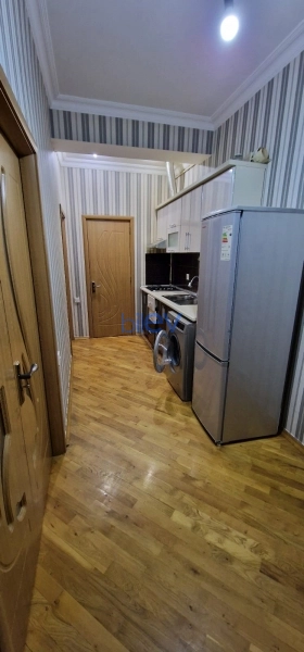 Aylıq Kirayə 2 otaqlı Yeni Tikili bina evi  73m², Bakı