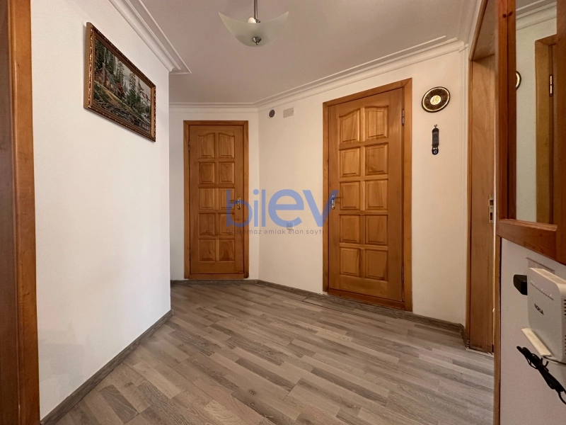 Aylıq Kirayə 3 otaqlı Köhnə Tikili bina evi  100m², Bakı