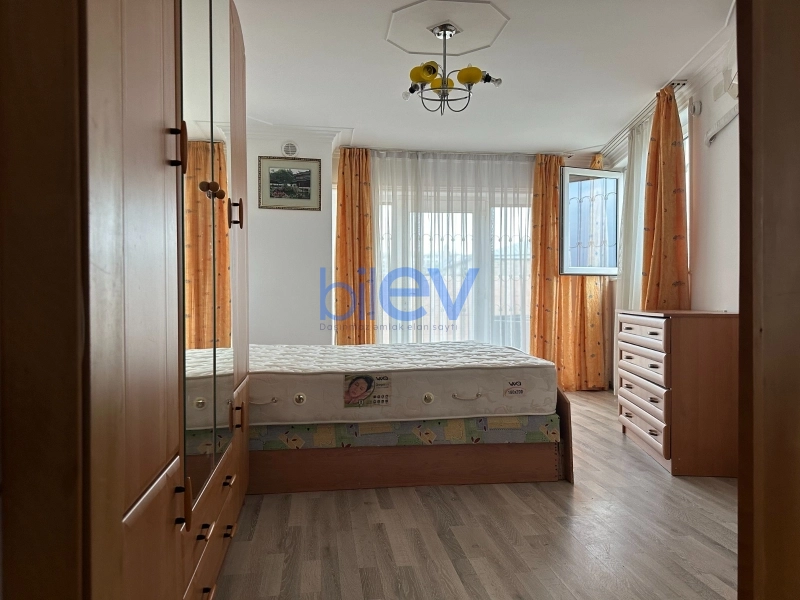 Aylıq Kirayə 3 otaqlı Köhnə Tikili bina evi  100m², Bakı