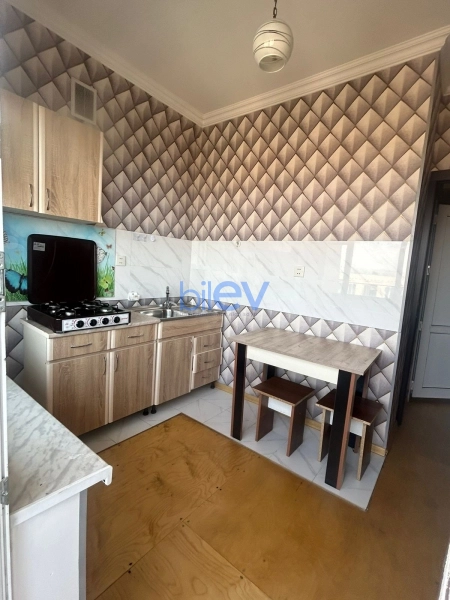 Aylıq Kirayə 1 otaqlı Köhnə Tikili bina evi  35m², Bakı