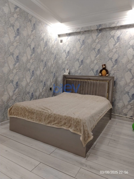 Satış 4 otaqlı Köhnə Tikili bina evi  100m², Bakı