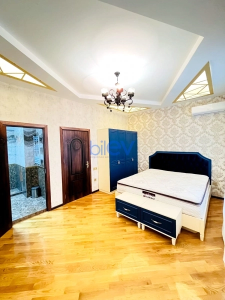 Aylıq Kirayə 3 otaqlı Yeni Tikili bina evi  120m², Bakı