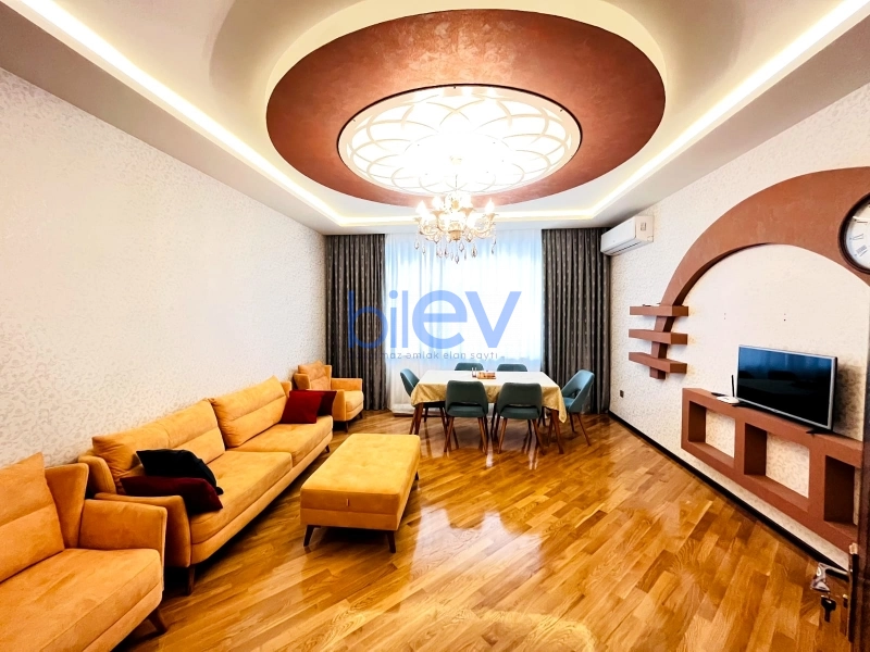 Aylıq Kirayə 3 otaqlı Yeni Tikili bina evi  120m², Bakı