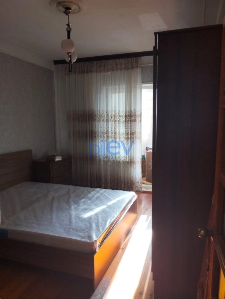 Aylıq Kirayə 2 otaqlı Köhnə Tikili bina evi  60m², Bakı