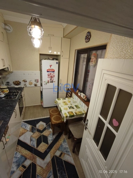 Aylıq Kirayə 2 otaqlı Yeni Tikili bina evi  65m², Bakı