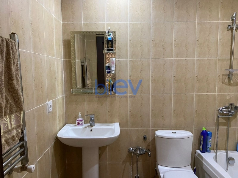 Satış 2 otaqlı Yeni Tikili bina evi  60m², Bakı