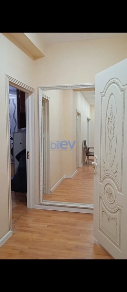 Aylıq Kirayə 3 otaqlı Yeni Tikili bina evi  101m², Bakı