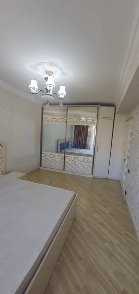 Aylıq Kirayə  otaqlı Yeni Tikili bina evi  70m², Bakı