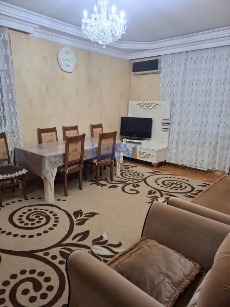 Aylıq Kirayə 3 otaqlı Yeni Tikili bina evi  110m², Bakı