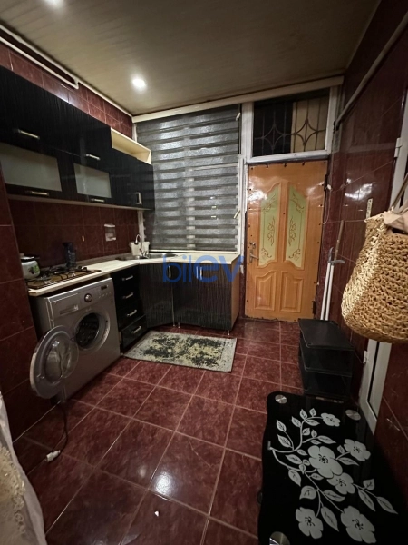 Aylıq Kirayə 2 otaqlı Köhnə Tikili bina evi  45m², Bakı