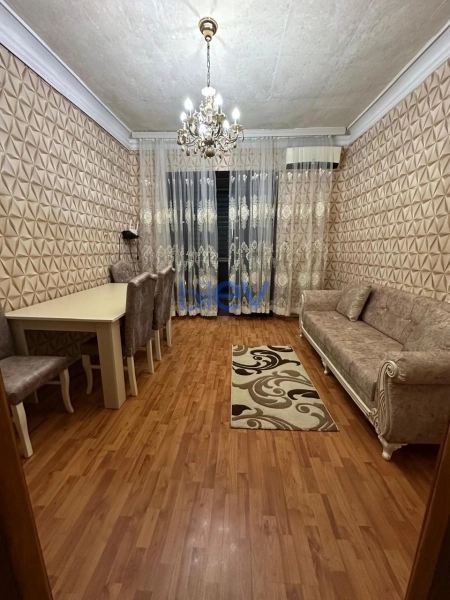 Aylıq Kirayə 2 otaqlı Köhnə Tikili bina evi  45m², Bakı