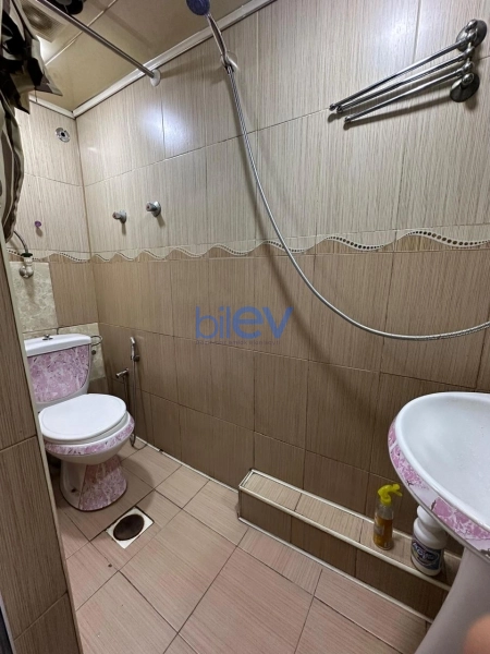 Aylıq Kirayə 2 otaqlı Köhnə Tikili bina evi  45m², Bakı