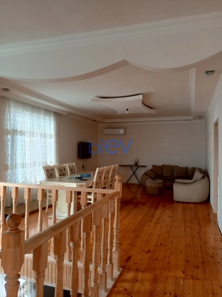 Satış 13 otaqlı Həyət evi  320m², Bakı