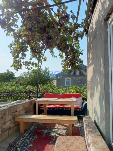 Satış 13 otaqlı Həyət evi  320m², Bakı