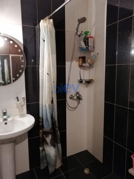 Satış 2 otaqlı Yeni Tikili bina evi  67m², Bakı