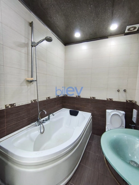 Aylıq Kirayə 2 otaqlı Yeni Tikili bina evi  60m², Bakı