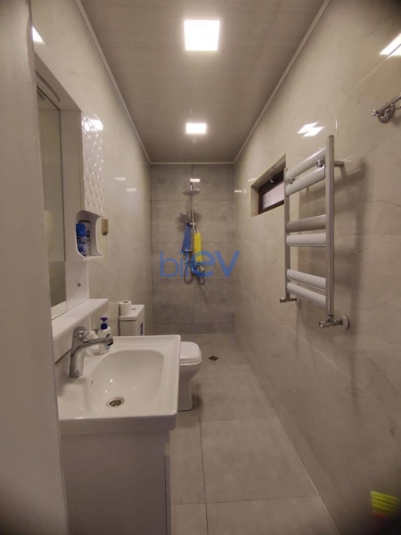 Satış 4 otaqlı Həyət evi  230m², Bakı
