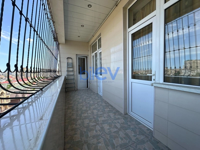 Aylıq Kirayə 2 otaqlı Yeni Tikili bina evi  105m², Bakı