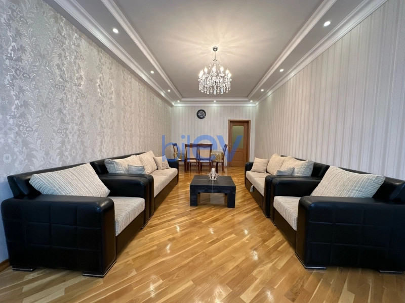 Aylıq Kirayə 2 otaqlı Yeni Tikili bina evi  105m², Bakı
