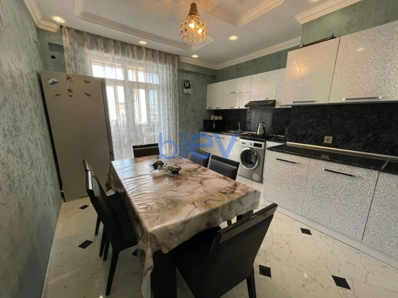 Satış 4 otaqlı Yeni Tikili bina evi  147m², Bakı