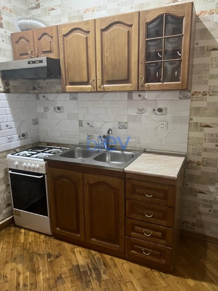 Aylıq Kirayə 3 otaqlı Yeni Tikili bina evi  92m², Bakı