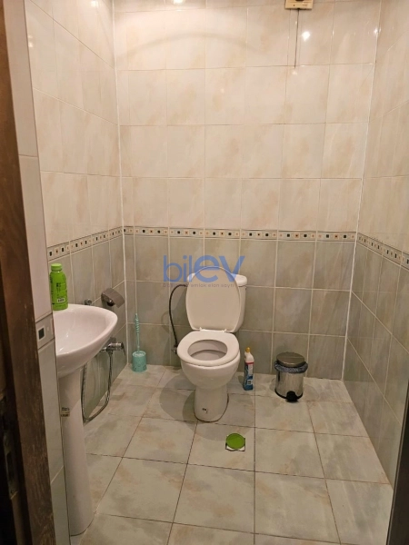 Aylıq Kirayə 3 otaqlı Yeni Tikili bina evi  164m², Bakı