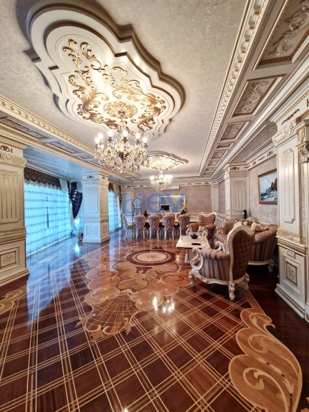 Satış 4 otaqlı Yeni Tikili bina evi  250m², Bakı