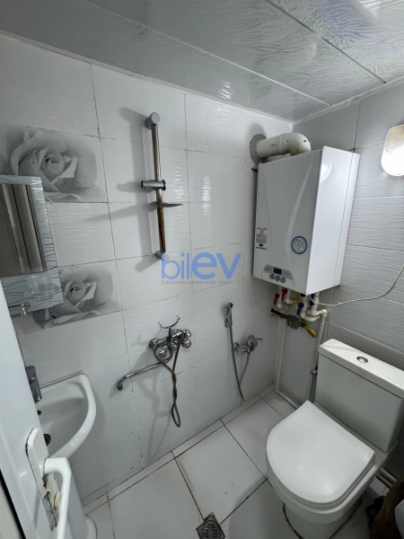 Aylıq Kirayə 2 otaqlı Köhnə Tikili bina evi  50m², Bakı