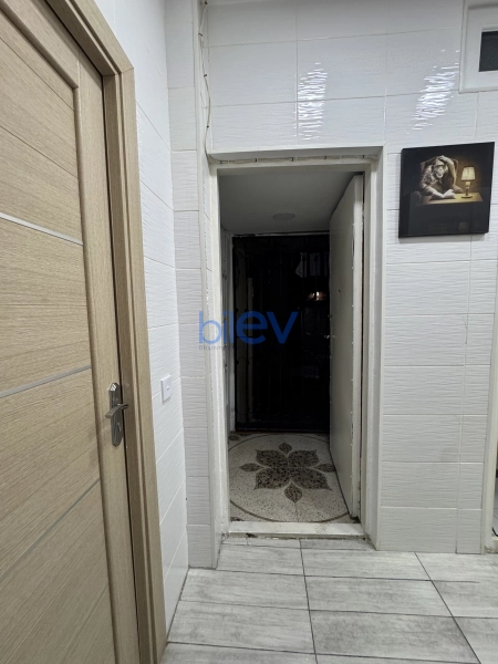 Aylıq Kirayə 2 otaqlı Köhnə Tikili bina evi  50m², Bakı