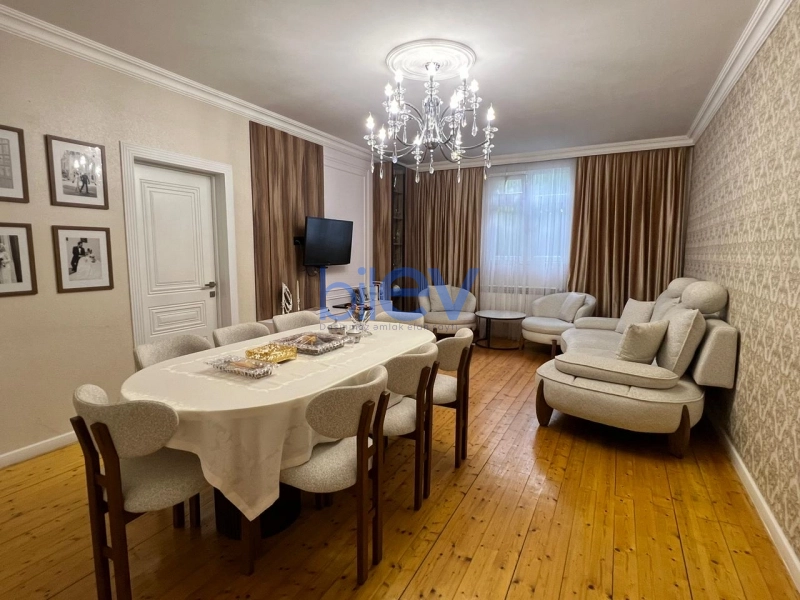 Satış 5 otaqlı Həyət evi  145m², Bakı