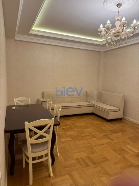 Aylıq Kirayə 2 otaqlı Yeni Tikili bina evi  90m², Bakı