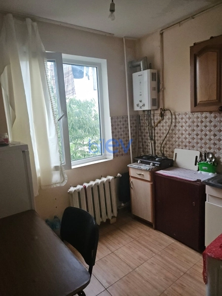 Aylıq Kirayə 1 otaqlı Köhnə Tikili bina evi  40m², Bakı