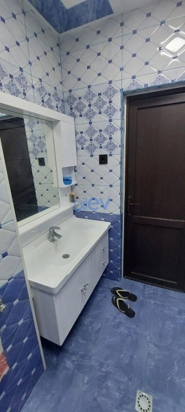 Aylıq Kirayə 2 otaqlı Yeni Tikili bina evi  74m², Bakı